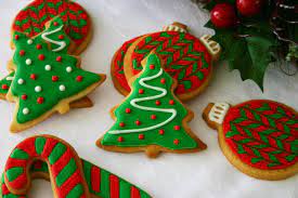 Imagen de galletas de navidad y mesa navidena